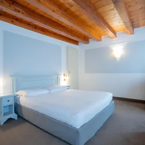 Bed & Breakfast Corte Rossa ***
